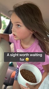 Drive-thru petting zoo gives little girl nightmares 😂😅 #zoo #ostrich #kids #family | Jules and Katie
