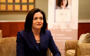 硅谷最成功的女人，她是扎克伯格的左膀右臂，也是福布斯前50精英