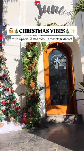 Indore Food Explorer on Instagram: "Step into June Bakehouse & Deli this Christmas 🎄 A space filled with festive decor, warm cups of hot chocolate and coffee, strawberry French toasts, chocolate-strawberry pastries, and fresh croissants — everything winter calls for 🤍 📍June Bakehouse & Deli 12, Patrakar Colony, Indore 📞Contact 9179743573 Follow @indorefoodexplorer for more updates. #Indore #indorecity #indorefoodexplorer #explorepage #Christmas"