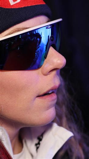 MIKAELA SHIFFRIN ⛷💨 on Instagram: "Had a blast capturing every moment of the bib draw in my hometown with my @OakleyMeta Vanguard AI glasses, thank you to everyone for bringing the vibe and enthusiasm😎💃 #OakleyMetaPartner @Oakley"