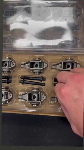 Complete GM LS rocker arms, upgraded roller bearing with priority oil channels. Cathedral (LS1) and Rectangle (LS3) versions available in stock now. AF95-1000 AF95-1001 | Aeroflow Performance