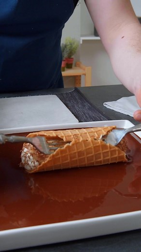 Leckere Cannoli mit hausgemachtem Bananeneis 🥰