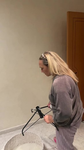 Assembling a Stylish White Wicker Lamp