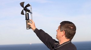 ¿Cómo funciona un anemómetro?