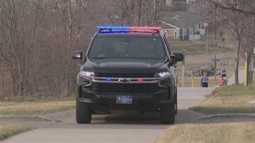 Latest headlines | Des Moines crime, Iran updates and LaGuardia crash investigation