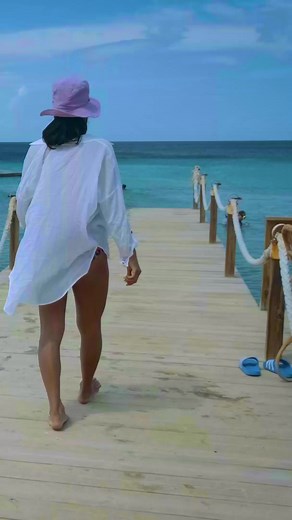 Aquí os dejamos una lista de destinos All Inclusive, diseñados exclusivamente para desconectar y disfrutar al máximo de tus vacaciones. - Here is a list of All Inclusive destinations, designed exclusively to disconnect and enjoy your holidays to the maximum. https://brclo.com/OccidentalHotelsResorts | Occidental Hotels & Resorts