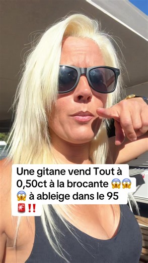 Gitane vend tout à 0,50€ à la brocante d'Ableiges (95)