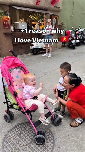 Hi Vietnamese🇻🇳 | Language | Culture | Explore on Instagram: "Reason why I love Vietnam so much #vietnam #vietnamvibes #vietnameseculture #lovevietnam #vietnamesefood #vietnamtravel #learning #learningveitnamese"