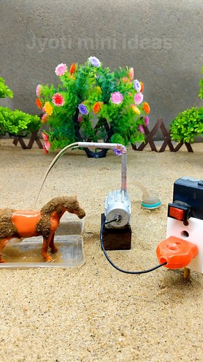 Mini Horse bathed with mini motor water pump project #DIY #DIYPlumbing #diyprojects #handpump #waterpump #TinyHouse #cowshed #miniatures #reelschallenge #fblifestyle #satisfyingvideo #Philippines #Philippines2025 #toystory #indonesia | Mini Creator