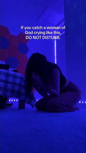 Lights off! L4D2 Crying #nichejoke #witch