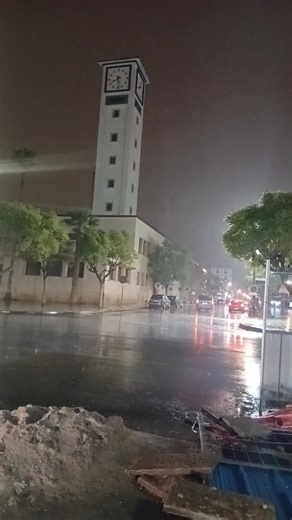 مباشرة من وجدة:أجواء ليلية شتوية..الله يحسن عوان الناس لي بدون مأوى | Chouf TV En Direct