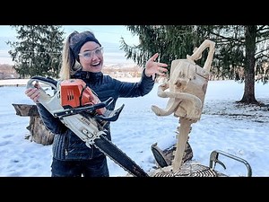 Chainsaw Carving A Chainsaw with a Chainsaw