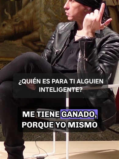¿Quién es para ti alguien inteligente? - (Fragmento de la Presentación Oficial de El Arte de las Sombras. Vídeo completo en comentarios, BIO y mi canal de Youtube)