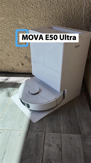 Le MOVA E50 Ultra est-il le robot aspirateur laveur complet à petit prix qu’on attendait ? Collaboration commerciale avec @mova.france, lien dans ma bio 🤖 Dans cette vidéo, je teste ce robot aspirateur qui propose une puissance d’aspiration de 30 000 Pa, une station tout-en-un avec vidage automatique, lavage et séchage des serpillières, ainsi qu’un système de lavage TurboScrub et une serpillière MaxiReach pour mieux nettoyer le long des murs. Avec son réservoir d’eau propre de 5 L, sa navigatio
