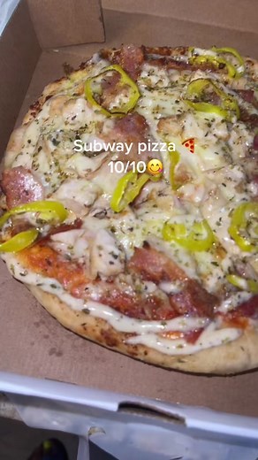 Delicious Subway Rotisserie Chicken Bacon Ranch Pizza Review