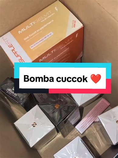 Ki próbálnád a termékeket? Egyszerűen nem tudok egyikre sem rosszat mondani, és a mai napig fedezek fel a 4 ezer termékünkből olyat amit még nem próbáltam 😅🥰 Ha érdekel, szívesen küldök katalógust ❤️💛 #unboxinghaul #haul #italian #loveit #fyp