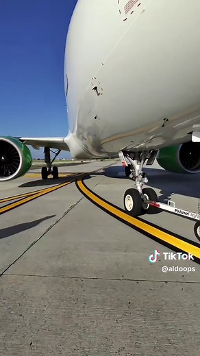 Pushback y comunicación de tierra a cabina en A320