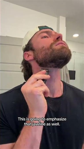 The HOMIE Trimmer: Small But Savage for That Defined Jawline & Beard Glow-Up