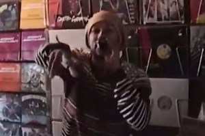 Common Freestyles At Fat Beats In 1997 (Video)