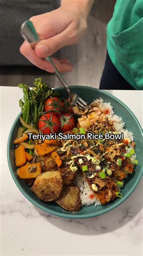 Delicious Teriyaki Salmon Rice Bowl Recipe
