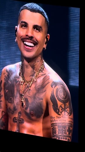 RAÚL ALEJANDRO 🇵🇷 on Instagram: "enamoRAUW🥹😍"