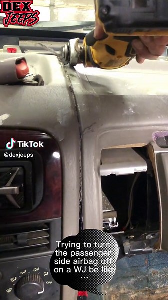 How to Turn Off Passenger Airbag in a Jeep WJ