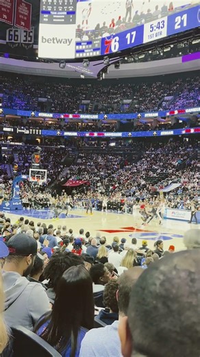 Andre Drummond with da cleanup in aisle #3