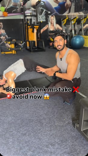 Nirbhay 🇮🇳 on Instagram: "A proper plank strengthens your core, back, shoulders, and glutes while preventing injury. Here’s how to do it correctly: Start Position: Begin on the floor, face down. Place your elbows directly under your shoulders and forearms flat on the ground. Extend your legs straight back, toes tucked under. Body Alignment: Keep your head, neck, spine, and legs in a straight line (avoid sagging or arching your back). Engage your core by pulling your belly button toward your sp