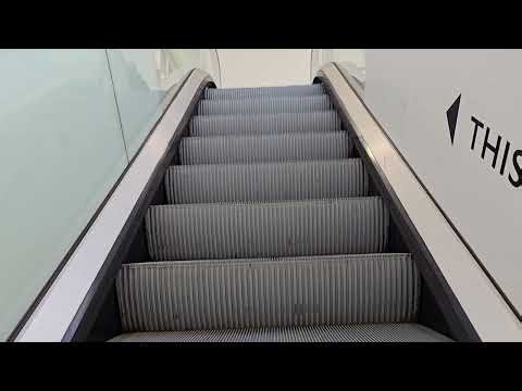 O&K escalator @ Meadowhall Bus Station in Sheffield