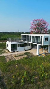 This is the largest model D1 with an area of ​​more than 100 square meters. For more info,pls check the bio or D M me ✨ 🔗www.volferda.com 📧annie@volferda.com 📱WhatsApp: 86-18126759566 #tinyhouses #tinyhouseliving #tinyhousemovement #capsule #capsulehouse #volferda #home #house #cozyhome #roomtour #housetour #containerhouse #tinyhousemovement #buildinglovers #sunroom #glasshouse #igloo #starroom #staryroom | Volferda_capsulehouse