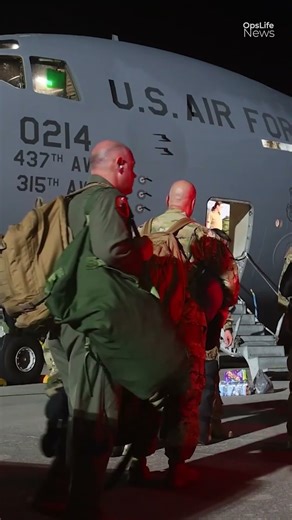 The C-17’s Secret: From Tanks to Troops!