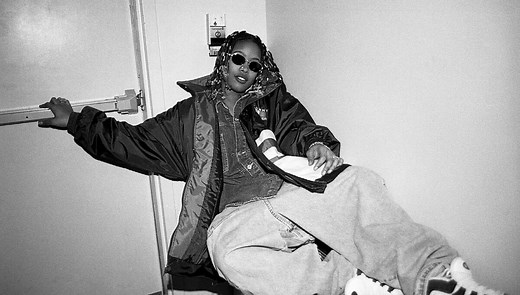 The 13 Female Rappers Who Dominated '90s Hip-Hop Fashion