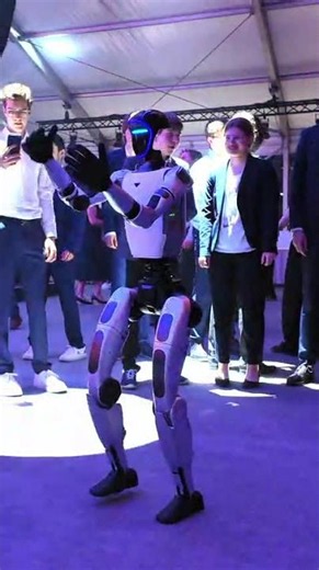 🤖🔥 ROBOTS ON THE DANCE FLOOR 🔥🤖