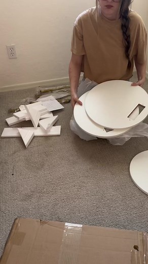 DIY Vinyl Wrap Round Table - Easy Home Decor Tutorial