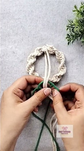 Macrame Christmas Wreath | DIY Christmas Ornament | #shorts #macrame #christmas #boho #ytshorts