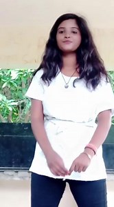 Chips mein hi lips #chips #lips #virals #shorts #viralreels23 #terending #vlogs #view #viralreels | Roshni Kumari