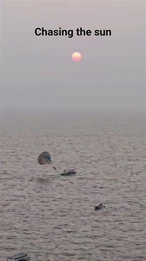 Chasing the sun ......#youtubeshorts #expore #shortvideo #exploremore #viralshorts goa,beach,sea