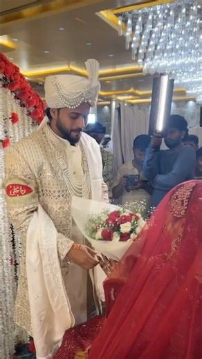 Dulha dulhan ko stage per kiya purpose 🌷🌺💕#invincible