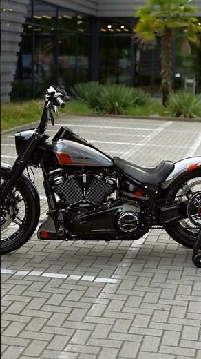 THUNDERBIKE “MOLTEN FORCE” customized Harley-Davidson #softail #fatboy