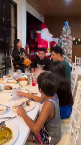 305K views · 9.8K reactions | Relax ra kaayo ang papa piro ang mama na stress na ug pakatulog sa iyang anak ug sa papa  KIAT VLOG v2 Zoran Abdullah Historia Zenalden ❤️ #fblifestyle | Kulirit Vlog | Facebook