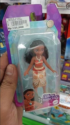 Toy Hunting: Finding the New Disney Princess Moana Doll by Mattel!