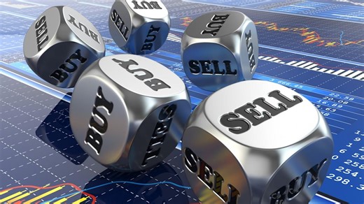 The Bull and Bear Case for MicroStrategy After the Bitcoin Accounting Nightmare