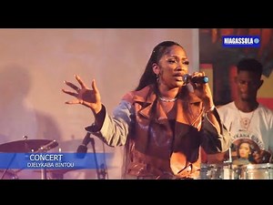 Djelykaba Bintou en concert live au complexe Nimba palace