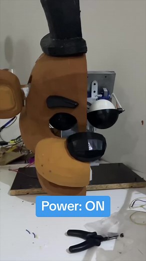 Power out 👀 #fnaf #fivenightsatfreddys #freddy #freddyfazbear #robotics #robot #arduino #3dprinting #fivenightsatfreddy #fnafmovie #3dprint #fyp #foryou #fypシ
