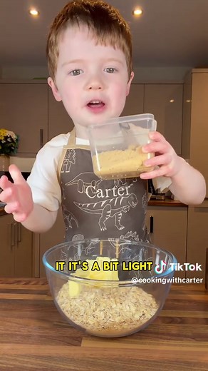 Easy Flapjack Recipe for Lunchboxes