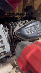 How to install a spark plug