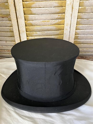 A Silk Top Hat, Opera Hat, Collapsible, Black, in Original Box. - Etsy Canada