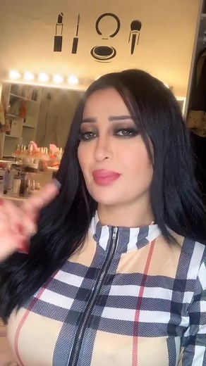 ‏New year new life new loveeee😅❤️❤️#siwarmodel