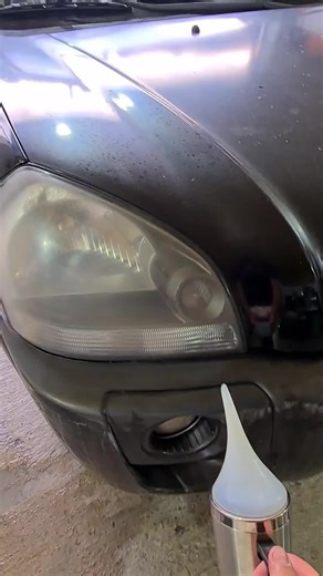 Polishing Car Headlights for a Clear Shine