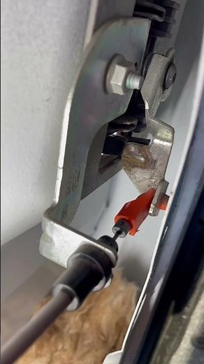 Ford transit mk7 side door handle broke 🤷🏽‍♂️🤬🤯😡 #fordtransit